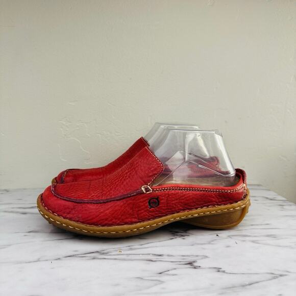 Born Red Leather Slip On Clogs Women’s Size 7.5 - Picture 1 of 10